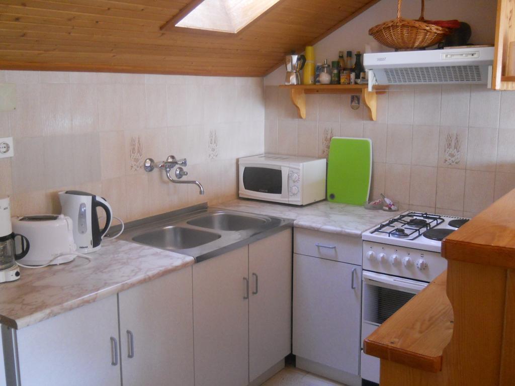 Apartments Ada Novak Hvar Town Room photo