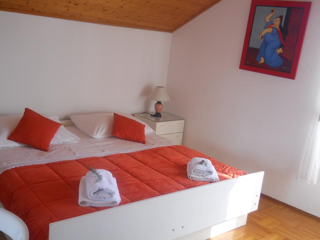 Apartments Ada Novak Hvar Town Room photo
